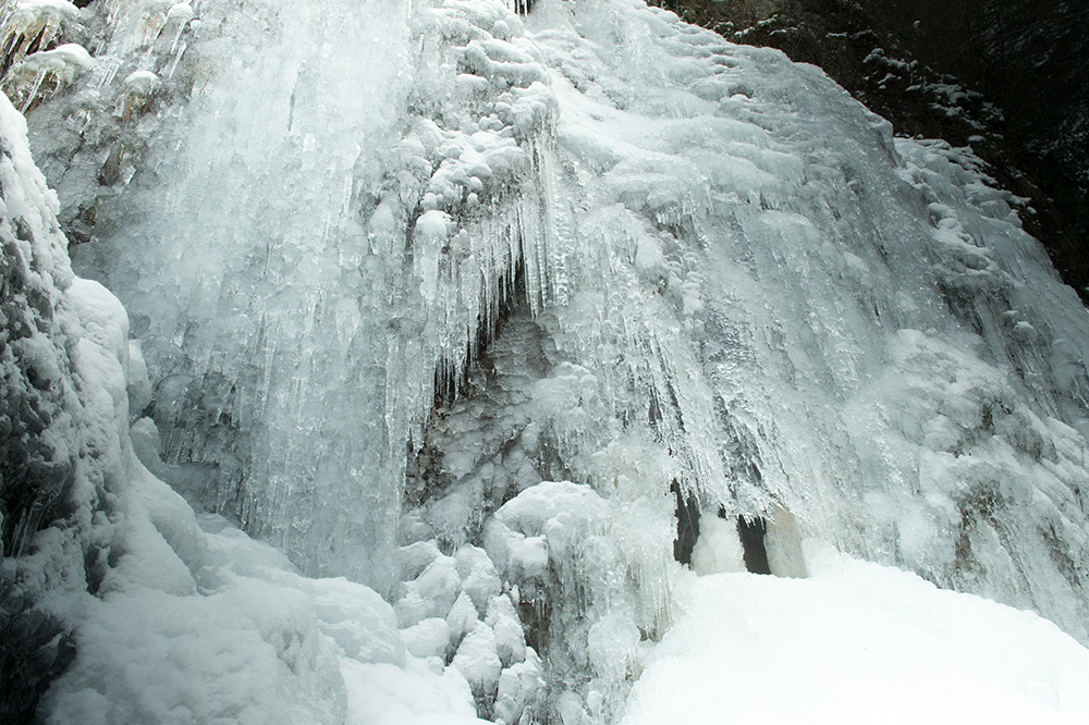 氷瀑　扁妙の滝